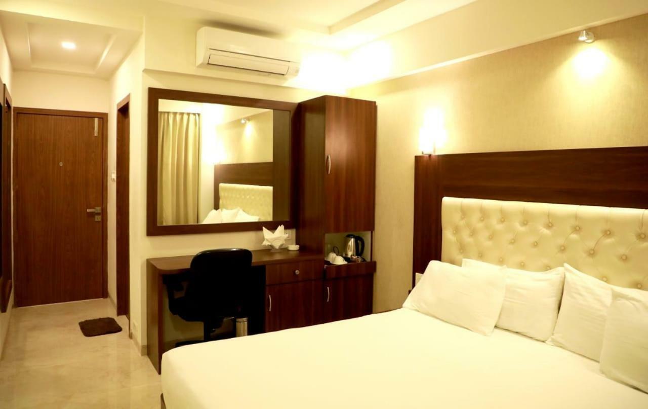 Hotel Lords, Fort Mumbai Exterior foto