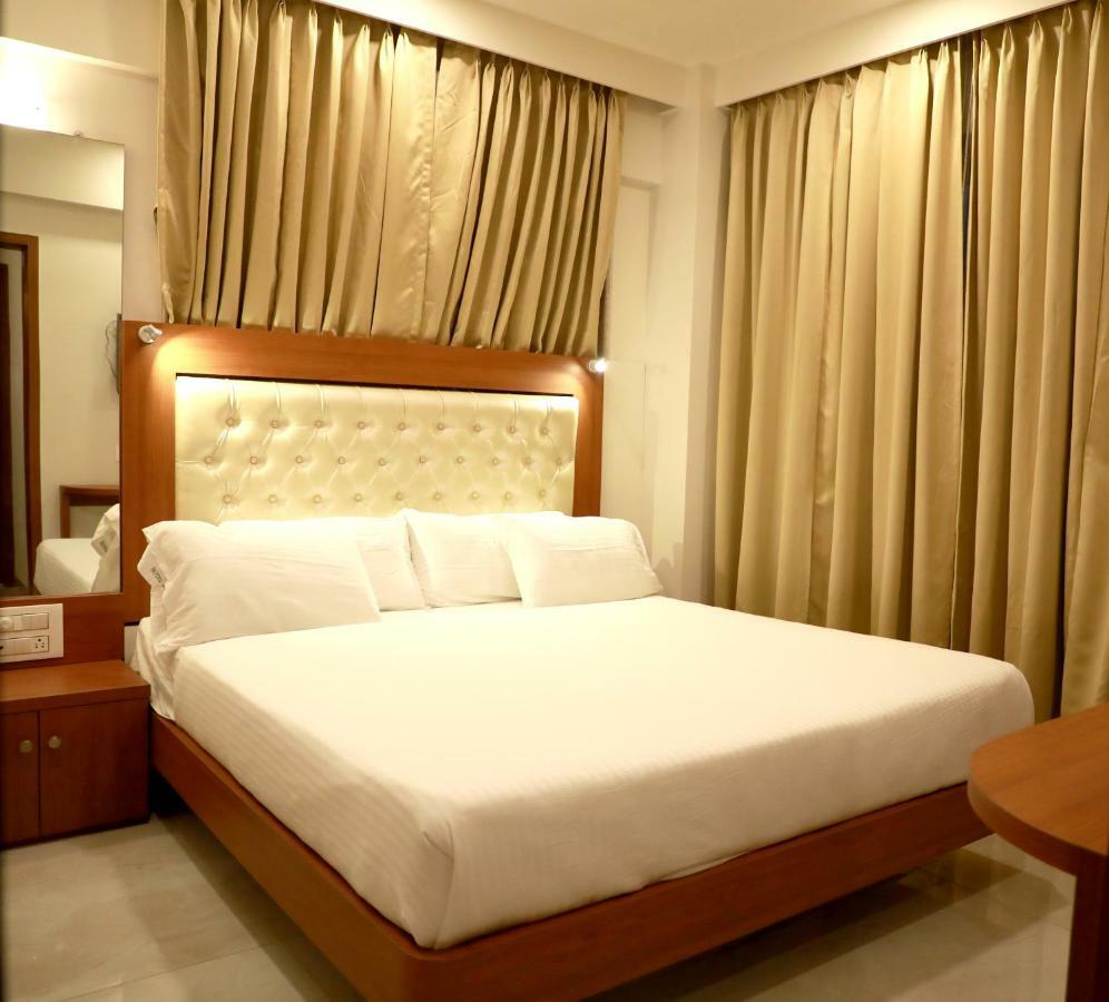 Hotel Lords, Fort Mumbai Exterior foto