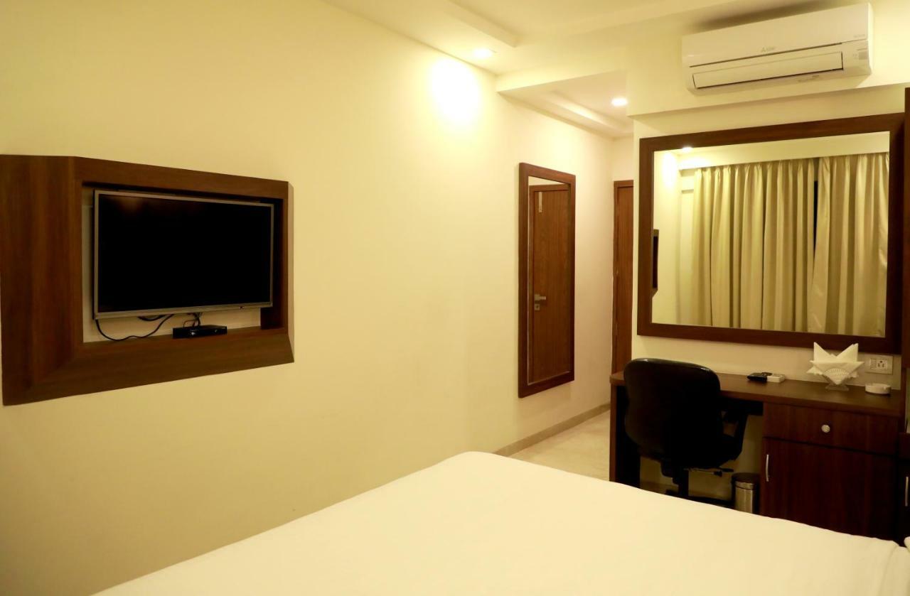Hotel Lords, Fort Mumbai Exterior foto